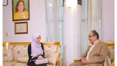 جامعة مصر للعلوم والتكنولوجيا تمنح الطالبة نور منحة مجانية بكلية الطب .. محمد العزازي: نور تستحق الدعم لأنها اجتهدت وتفوقت.. وياسمين الكاشف: الجامعة تحرص على دعم المتفوقين  | صور