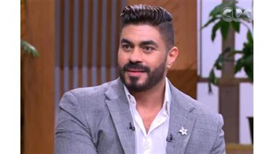 خالد سليم يحتفل بنجاح 