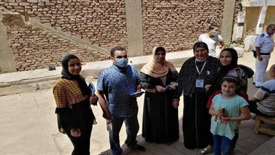 ناخبة بالقليوبية : شاركت  من أجل أولاد بلدي وربنا يخلي السيسي ويطول عمره