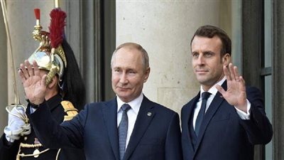 بوتين وماكرون يبحثان التطورات في لبنان بعد انفجار بيروت