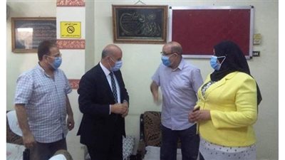 سكرتير مساعد سوهاج يتفقد المستشفى العام ولجنة الشهيد اللواء نبيل فراج