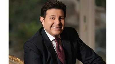 هاني شاكر يستغيث برئيس الوزراء: قلبى بيوجعني .. إحنا مش لاقيين شغل