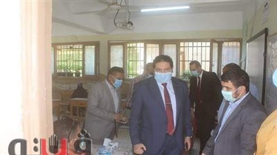 نائب محافظ بني سويف يتفقد لجان الشيوخ ويشدد على ارتداء 