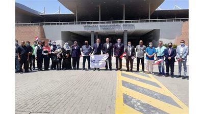 العاملون في مطار الغردقة يشاركون بانتخابات مجلس الشيوخ