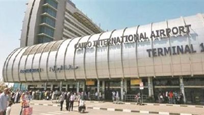 مطار القاهرة يستقبل ٦٣ رحلة لنقل ٨٨٠٠ راكب