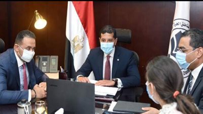 رئيس هيئة الاستثمار يبحث التعاون مع مجلس الأعمال المصري الياباني