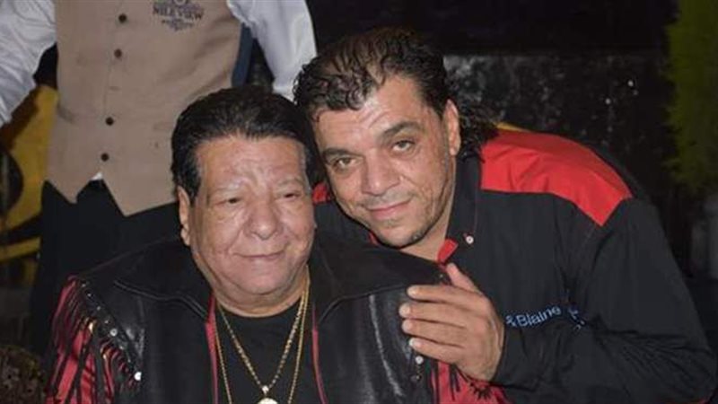 عصام مع والده الراحل