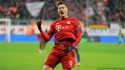 ليفاندوفسكي يقود بايرن أمام أرسنال في دوري الأبطال