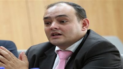 صناعة البرلمان: مؤتمر الشباب طريقة عملية وحديثة لحل المشكلات