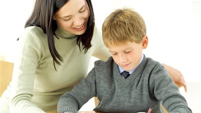 الصداقة ركن أساسى فى حياة طفلك