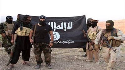 «المرصد السوري»: «داعش» يعدم أحد الفارين من سجونه بدير الزور