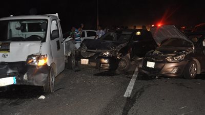 إصابة شخصين في تصادم 3 سيارات بطريق الإسماعيلية الصحراوي