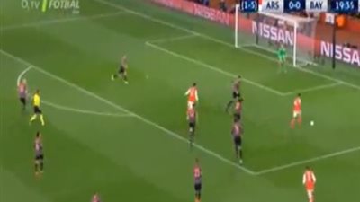 بالفيديو..«ثيو والكوت» يتقدم بالهدف الأول للأرسنال في بايرن ميونخ