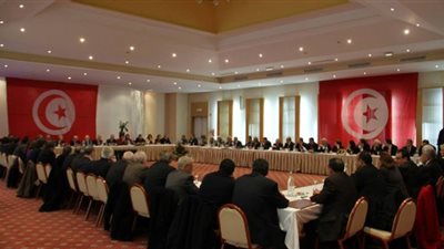 تأجيل حسم أسبقية الانتخابات الرئاسية أو التشريعية في تونس إلى السبت