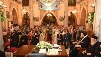 «تواضروس» يهنئ الأقباط بأعياد التجلي