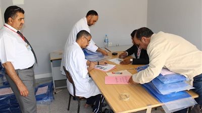 ولي أمر يطالب بإعادة تصحيح امتحانات مدرسة الكرامة بأرض اللواء