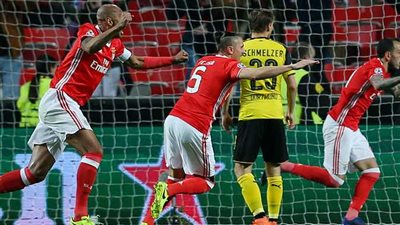 دورتموند يستقبل اليوم بنفيكا في لقاء الحسم بأبطال أوروبا