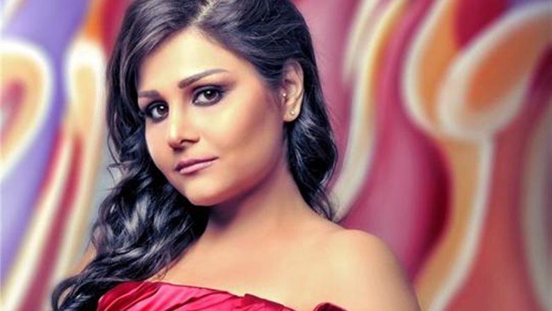  الفنانة وعد البحرى