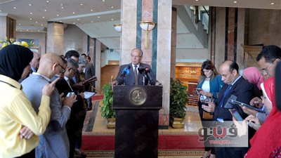 وزير التنمية المحلية: نتعاون مع لجنة محلب لاسترداد أراضي الدولة