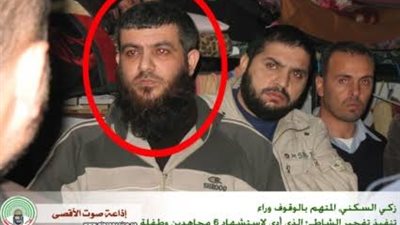 سفير فسلطين بالقاهرة يستقبل فتحاوي قتل ٥ قياديين بحماس