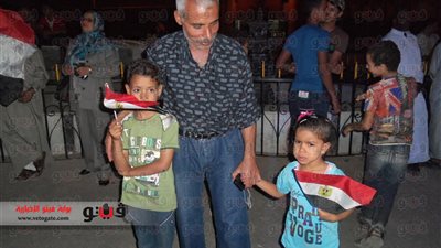 بالصور.. أهالي طور سيناء يحتفلون بفوز «السيسي» على أنغام «تسلم الأيادي»