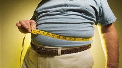 «استشاري سمنة» يكشف أسباب عودة الوزن بعد الريجيم