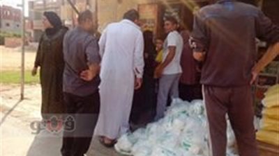 بالصور.. فتح منافذ لبيع السكر بأسعار مخفضة للجمهور في العاشر