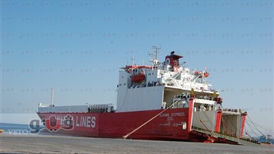 وصول وسفر 18 ألف راكب بميناء نويبع خلال فبراير الماضي