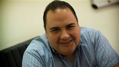 استشاري مقاولات يطرح بدائل لتحقيق التوازن في عقود التشييد