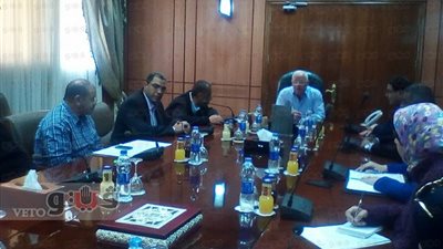 بالصور.. محافظ بورسعيد: عمل جميع المخابز بكامل طاقتها