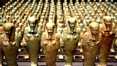 10 اتفاقيات دولية لمحاربة تجارة التراث في الخارج.. الآثار المستردة: محاصرة مافيا القطع المصرية في أمريكا وأوروبا.. صالات المزادات تدشن فروعا لها في شرق آسيا.. واسترداد 409 في 2016