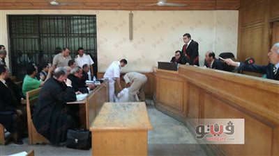 بالفيديو.. إغماء متهمة الرشوة الجنسية بمجلس الدولة بعد مرافعة النيابة