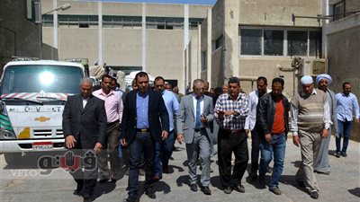 محافظ الأقصر يتفقد الشون استعدادا لموسم القمح