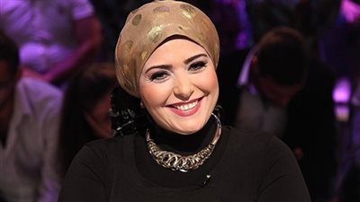 العرض الحصري يشق صف الفنانين