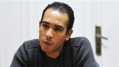 مالك عدلي يصل محكمة شبرا الخيمة لنظر تجديد حبسه