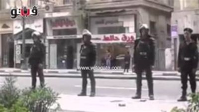 بالفيديو.. 43 سيارة في موكب العاهل السعودي إلى «النواب»