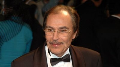 عزت العلايلي: نرفع القبعة للمقاتل المصري في ذكرى نصر أكتوبر