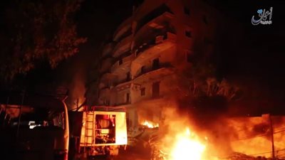 بالفيديو.. «داعش» يزعم قصف القوات الأمريكية لمبانٍ سكنية بسوريا