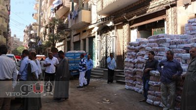 بالصور.. الفيوم تطرح 50 طن سكر بسعر 6 جنيهات للكيلو