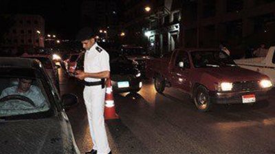 ضبط 389 مخالفة مرورية أعلى مطالع ومنازل كباري القاهرة