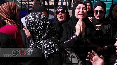 بالفيديو.. مشيعو جنازة الرائد محمد الحسيني يهتفون ضد الإرهاب