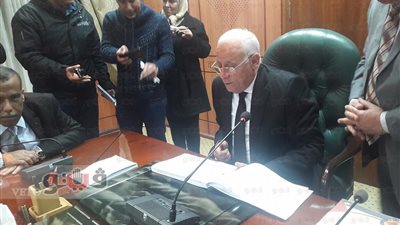 محافظ بورسعيد يعتمد نتيجة الشهادة الابتدائية بنسبة نجاح 98.75%