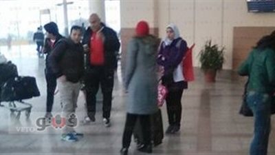 توافد الجماهير على مطار القاهرة متجهين إلى الجابون لتشجيع المنتخب