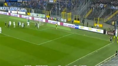 بالفيديو.. أتلانتا يتقدم بهدف في الشوط الأول من مباراة إنتر ميلان