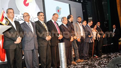 «الصحفيين» تحتفل باليوبيل الماسي للنقابة.. تكريم كبار النقباء العرب.. 4 وزراء يشاركون في الاحتفالية.. عصام كامل: عيد لكل الأعضاء.. و«قلاش»: نستعد لإطلاق مشروعين خدميين.. ولن نقايض 