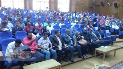 وزير التعليم العالي يحذر من الانسياق وراء الشائعات على «السوشيال ميديا»