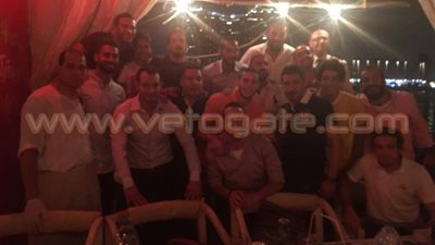 بالصور.. نجوم الأهلي يتعاهدون على الفوز بالدوري في حفل إفطار جماعي