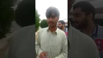 بالفيديو.. العناية الإلهية تنقذ سائقا بعد دهس شاحنتين سيارته