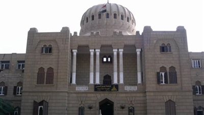 تجربة «ملك طواحين الهواء» في هندسة عين شمس