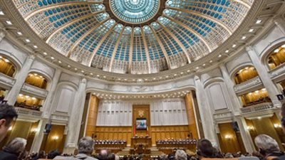البرلمان الروماني يطالب بزيادة الضرائب على «السوبر ماركت»
